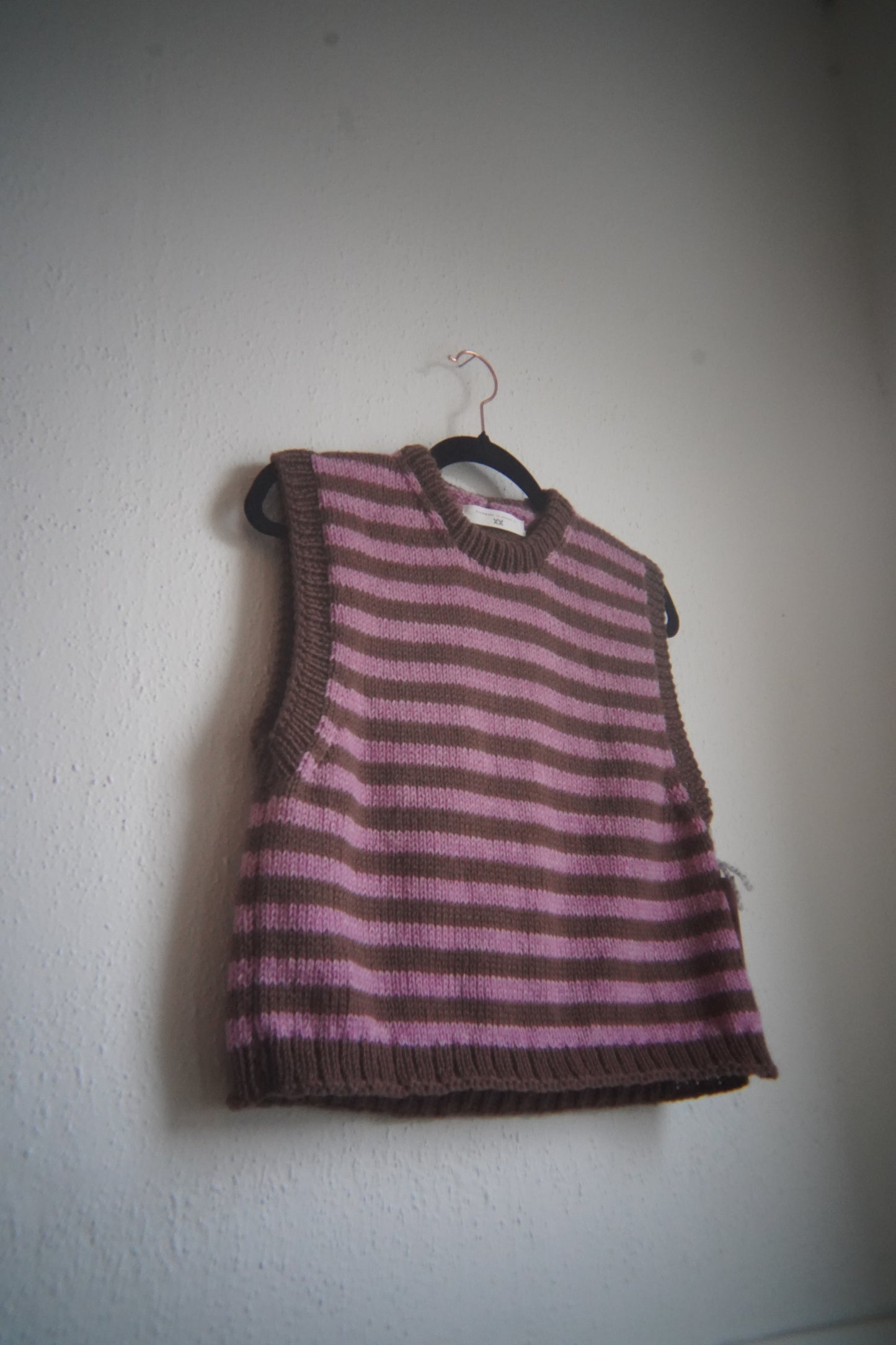 pink/brown stripey sweater vest